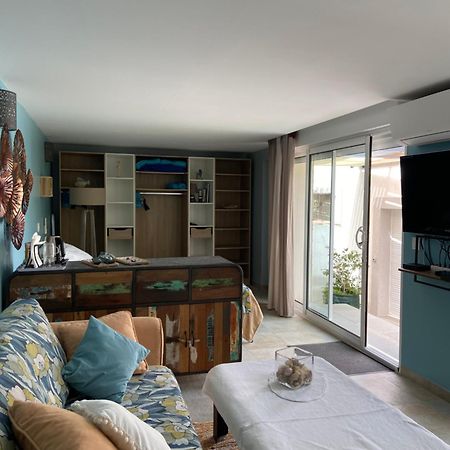Les Terrasses Des Anthenors Bed & Breakfast Ensues-la-Redonne Exterior photo